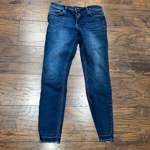 Prosperity size 30 dark wash skinny jeans EUC!